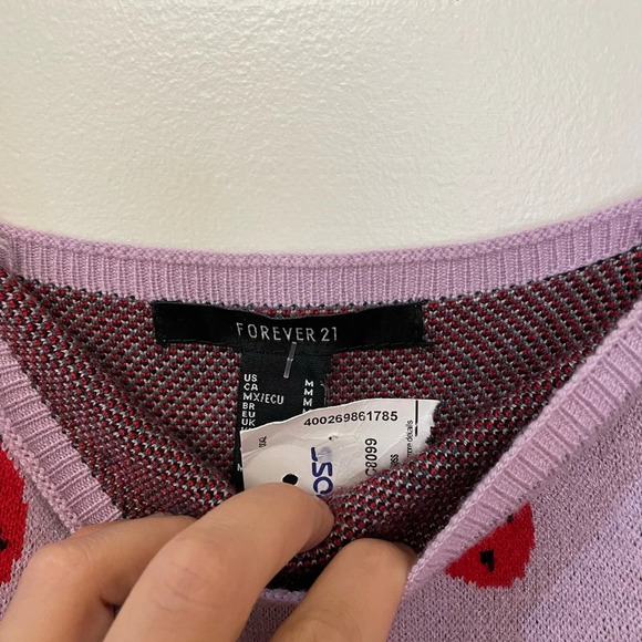 NWOT Forever 21|| Strawberry Knit Mini Dress w/ spaghetti straps. Size Medium - Picture 4 of 7
